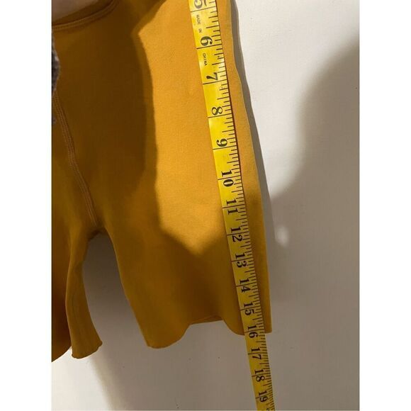Free People Shorts Free People Movement Heart Rate Yellow Women’s XS - Picture 5 of 5